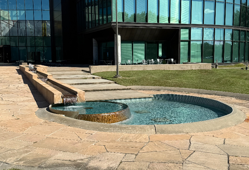 Alumni Plaza water fountain flows once again