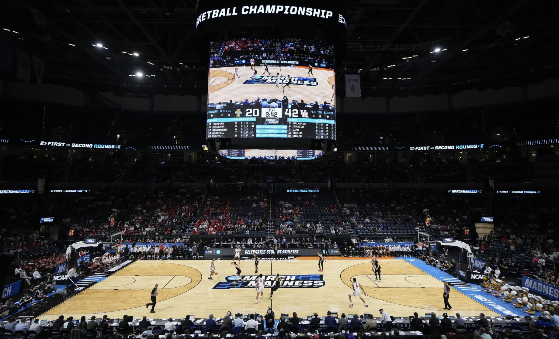Houston looks forward to March Madness weekend as host for South Region matchups